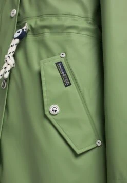 Schmuddelwedda Manteaux De Pluie Manteau Fonctionnel Bridgeport Femme Vert 6 Schmuddelwedda Manteaux De Pluie Manteau Fonctionnel Bridgeport Femme Vert -Schmuddelwedda 0a4f52a77a461fd9e54316f11681ac47