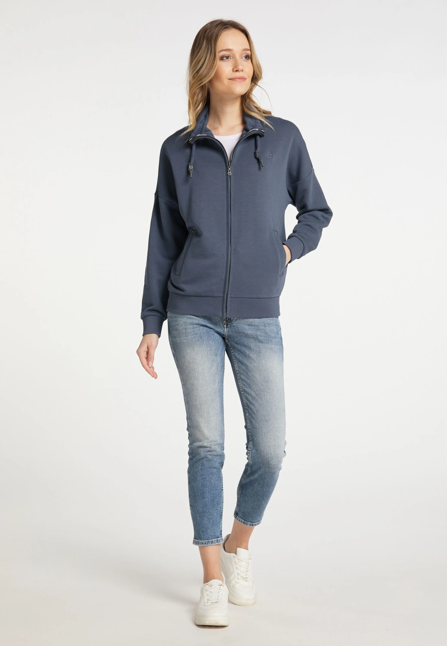 Vestes dhiver Veste d’hiver Femme bleu foncé Schmuddelwedda Vestes Dhiver Veste D’hiver Femme Bleu Foncé -Schmuddelwedda 70d07573830b3f9c42cea1a1272d4c36 scaled