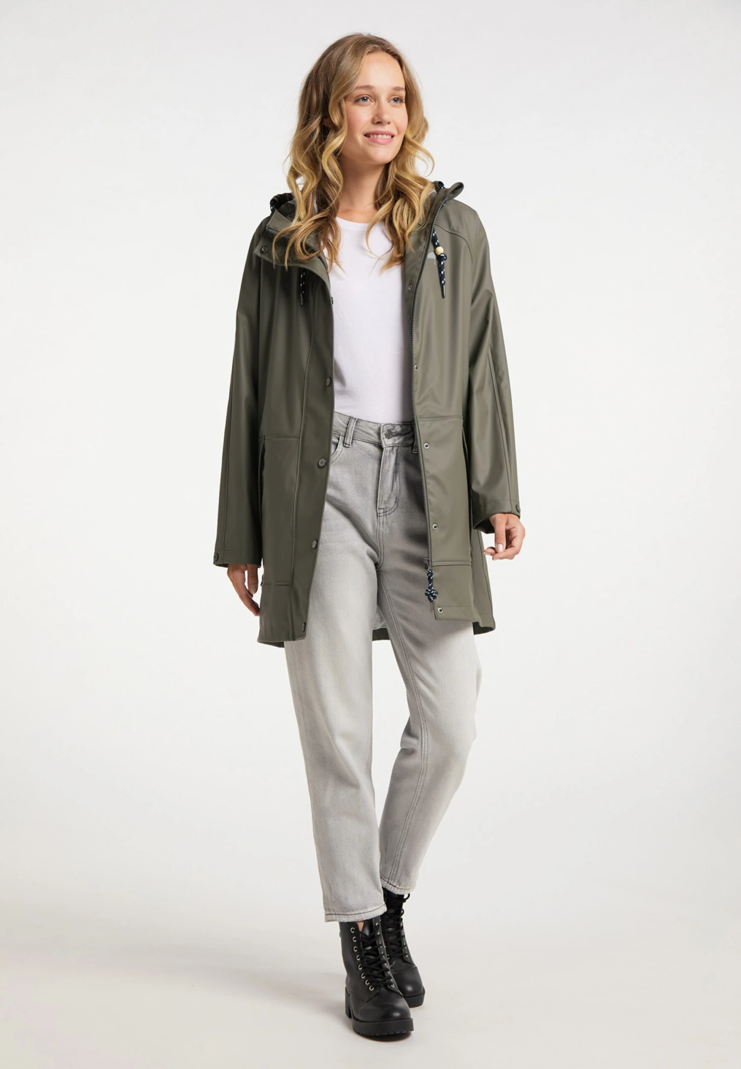 Manteaux de pluie Manteau mi-saison Femme olive Schmuddelwedda Manteaux De Pluie Manteau Mi-saison Femme Olive -Schmuddelwedda 899245d8ae4ed42cc44d38d444018c44 scaled