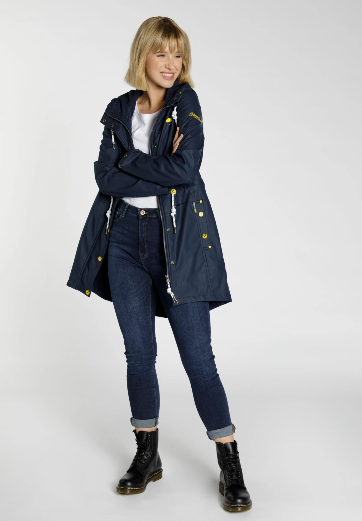 Manteaux de pluie Manteau mi-saison Femme marine Schmuddelwedda Manteaux De Pluie Manteau Mi-saison Femme Marine -Schmuddelwedda 91bf93ad95aa1cddc47efdd326753645 scaled