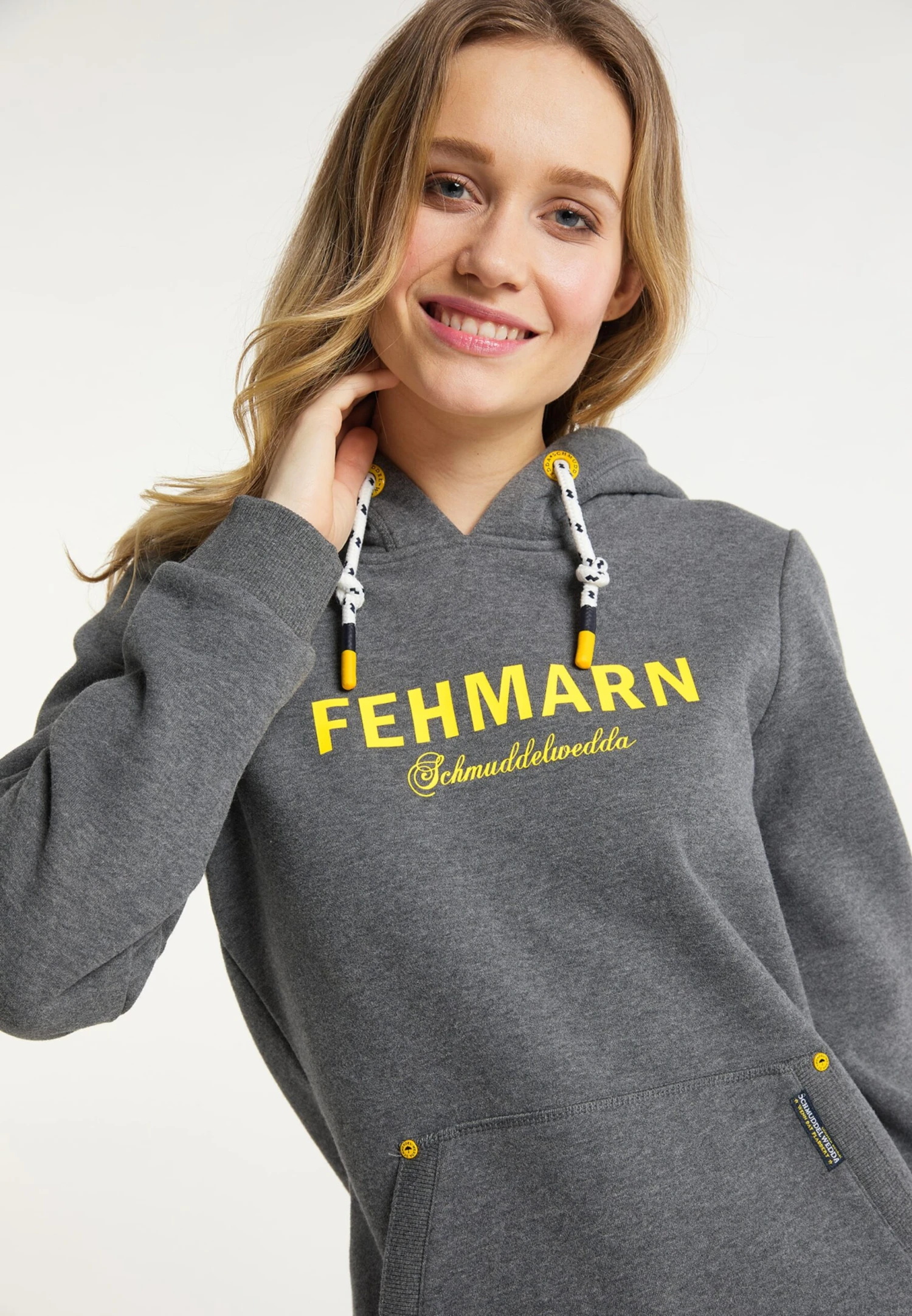 Sweats à capuche Sweat-shirt Fehmarn Femme gris chiné Schmuddelwedda Sweats à Capuche Sweat-shirt Fehmarn Femme Gris Chiné -Schmuddelwedda f0d3cd42c991ad45ae3c9e5baafe2867 scaled
